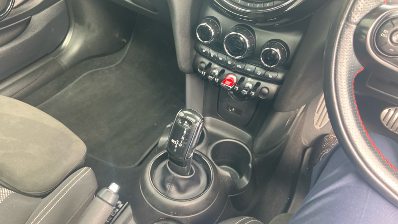 MINI Hatchback 1.5 Cooper Sport II 3dr Auto Petrol Hatchback